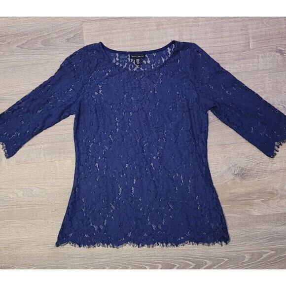 Willi Smith Women’s Blue Lace Top Size‎ Medium - Picture 1 of 8